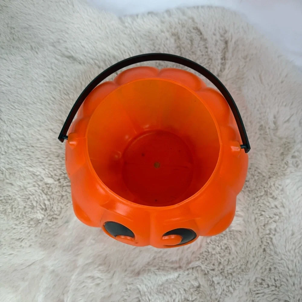Vintage‎ Orange Blow Mold Pumpkin Halloween Bucket